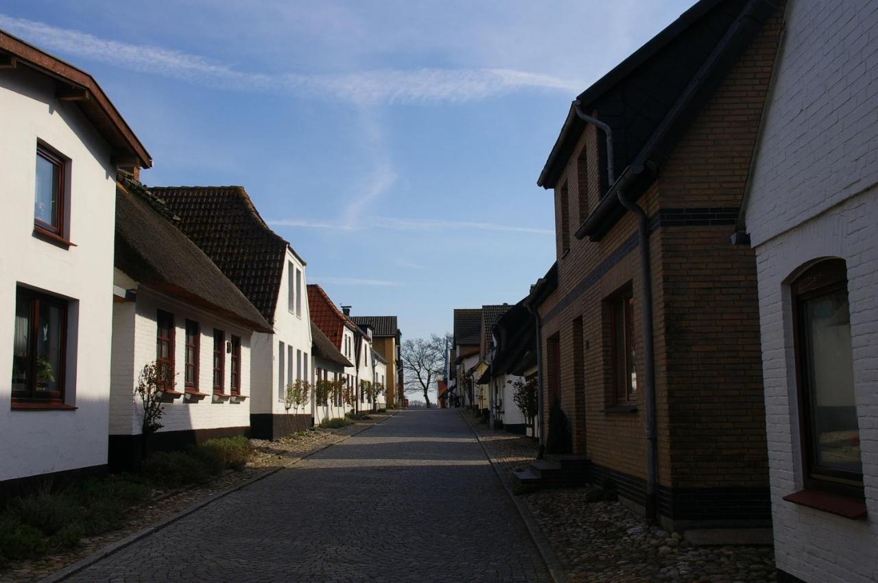 Altes Fischerhaus 马斯霍尔姆 外观 照片